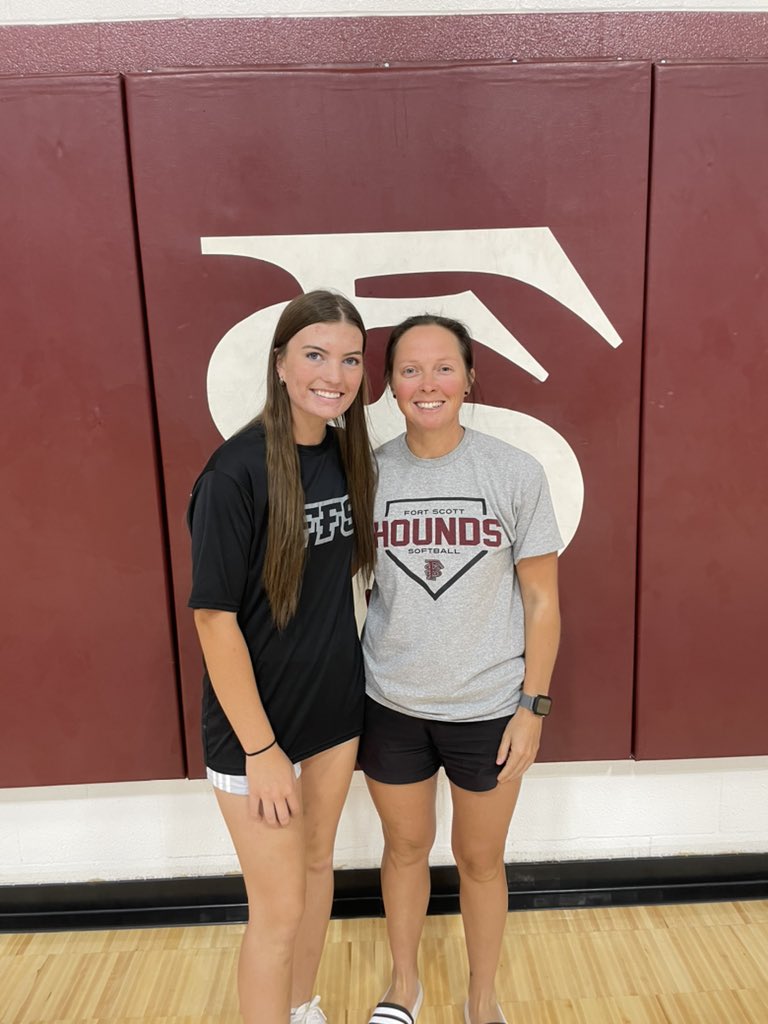 Super thankful for <a href="/Coachkbryan/">Kae Lani Bryan</a> taking time to show me around today!! #gohounds <a href="/FSCCSBHounds/">FSCC Softball</a> <a href="/Futures918/">FFS 918</a>