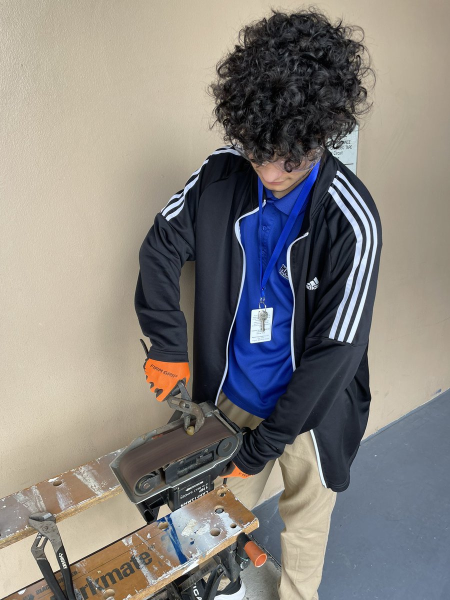 Andrew Kearns tweet media