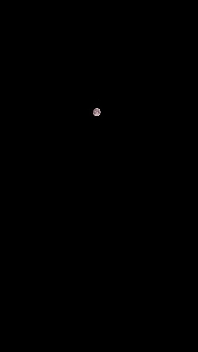 salma76001's tweet photo. الكاميرات مقامات بردو https://t.co/56cKF3Y4xf