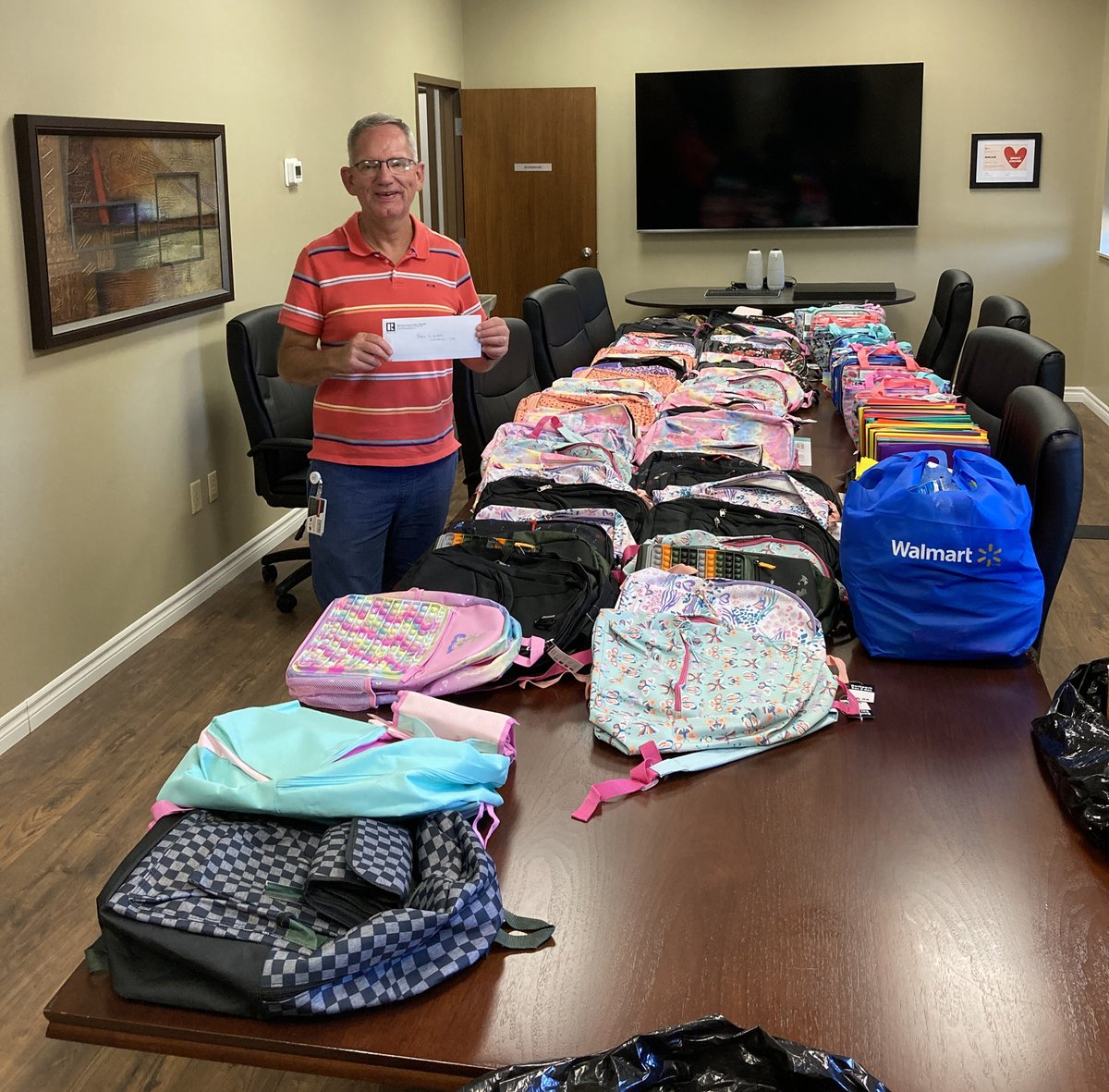 WindsorEssexCAS's tweet photo. Many thanks to the Windsor-Essex County Association of Realtors (WECAR).  Their summer Back to School Drive was well supported with dozens of backpacks, boxes of school supplies and even a monetary donation.   @wecrealtors 
#yqg https://t.co/nqh7THqFkA