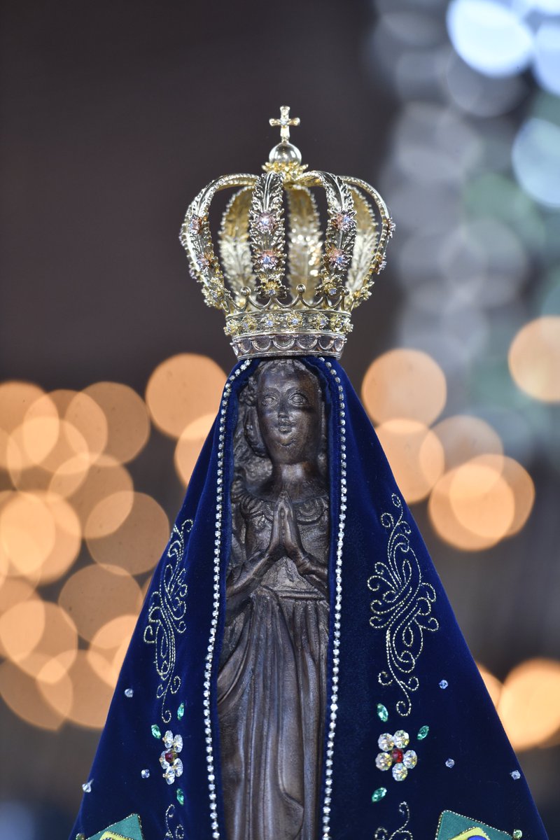 padroeira's tweet photo. Bem-vindo, Setembro! 🙏🏻💛

O novo mês se inicia e, com ele, novas oportunidades para vivermos segundo o que Jesus nos pede. Sejamos cristãos gratos, empáticos, auxiliadores e humildes. Que Nossa Senhora Aparecida seja sempre a nossa guia em nossa missão. 🌹 https://t.co/09JAmEeVYz