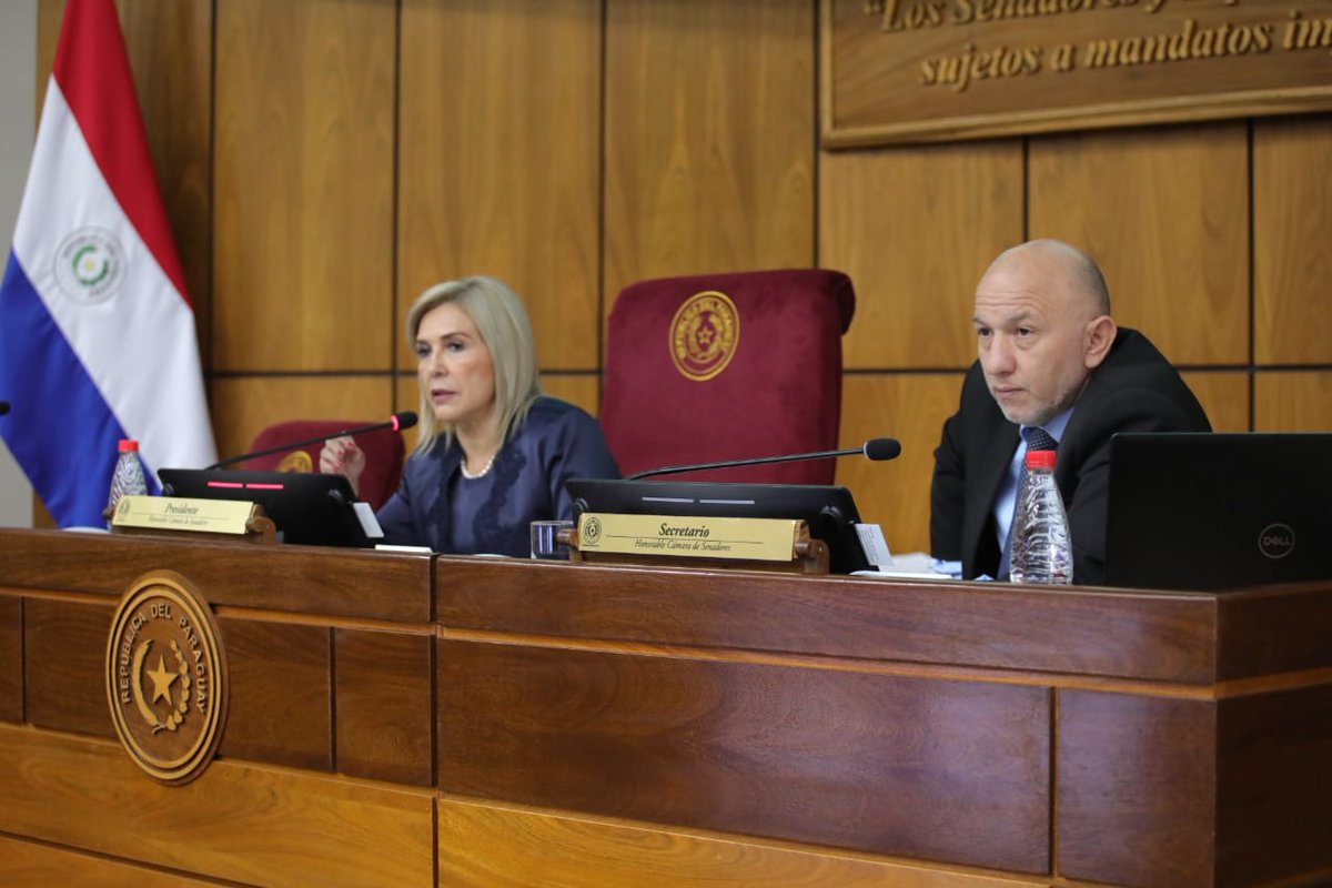 SenadoPy (@senadorespy) on Twitter photo Prosigue el estudio del primer punto sobre tablas, en ejercicio de la presidencia la senadora <a href="/SenaHermelinda/">Hermelinda Alvarenga de Ortega (Oficial)</a>, vicepresidenta segunda del #SenadoPy Prosigue el estudio del primer punto sobre tablas, en ejercicio de la presidencia la senadora <a href="/SenaHermelinda/">Hermelinda Alvarenga de Ortega (Oficial)</a>, vicepresidenta segunda del #SenadoPy