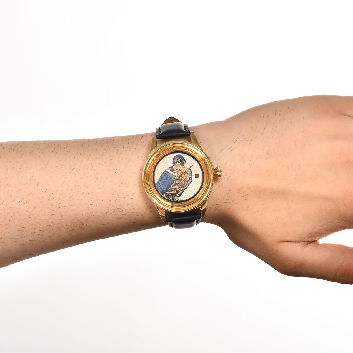 siriusdiamant's tweet image. Stunning Hand Painted Bird Mosaics Watch, Genuine Leather Unisex Watch

Etsy Link : t.ly/GPHXp

#BirdWatch #AnimalWatch #HandmadeWatch #HandPaintedWatch #ModernWatch #LuxuryWatch #GenuineLeather #UnisexWatch #WaterproofWatch #QuartzWatch #AnalogWatch #HandmadeGift