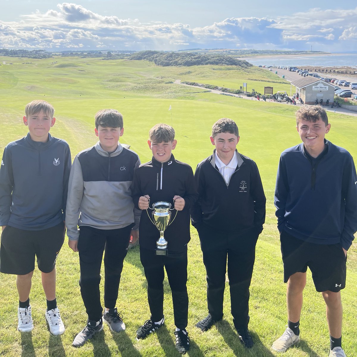 MorayGC's tweet photo. Congratulations to all the juniors who took part in the Moray Secondary Schools Championship on the Old Course ⛳️🏌🏼‍♂️🏌🏼‍♀️

Scratch 🏆 Charlie McKay - Buckie 
Div 1      🏆 Sandy Ettles - Speyside 
Div 2     🏆 Neve Cruickshank - Milne’s 
Team    🏆 Lossie High School https://t.co/9Vk5gf1WY6
