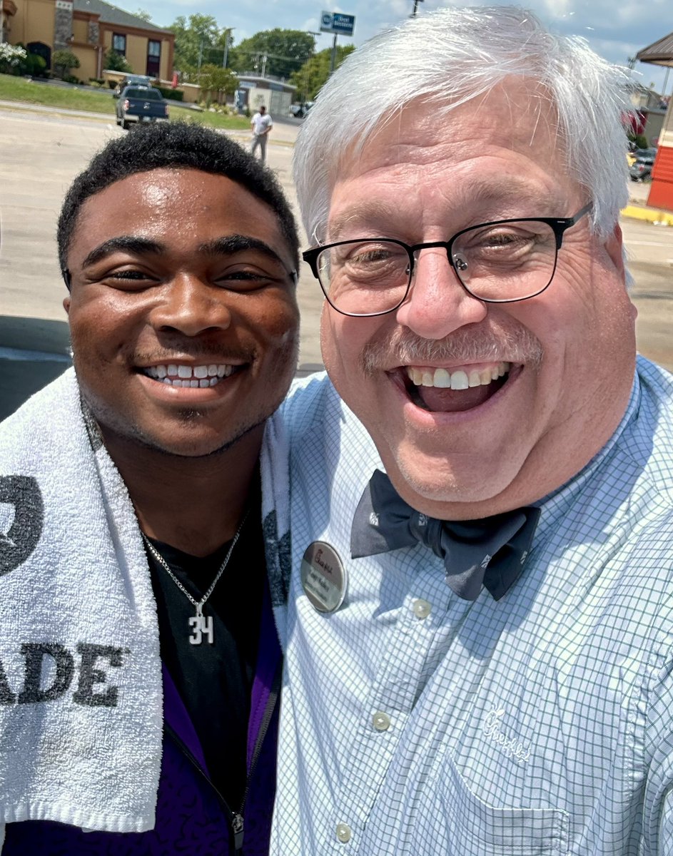 Kevin Kelley tweet media