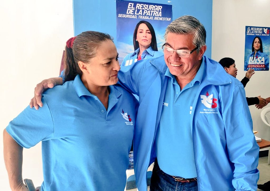 Con humildad y propuestas claras trazaremos la #RutaDeLaVictoria  por #ElResurgirDeLaPatria 
Un sentimiento #LuisaLaPresidentaQueNecesitamos <a href="/LuisaGonzalezEc/">Luisa González</a> <a href="/ecuarauz/">Andrés Arauz</a> <a href="/MashiRafael/">Rafael Correa</a> <a href="/marcelaguinaga/">Marcela Aguiñaga</a> <a href="/aquilesalvarez/">Aquiles Alvarez Henriques</a> 

Gracias por su apoyo sincero que tendrá un efecto multiplicador!!