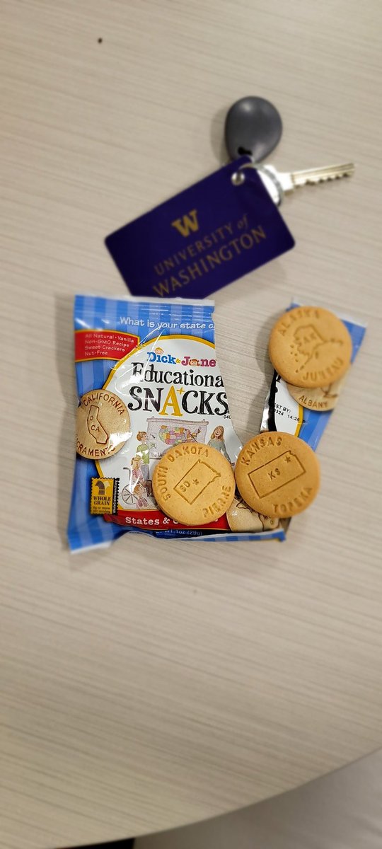 Chol626's tweet photo. I'm convinced they don't make a Minnesota cookie - someone tag me if they find one! #thePCBS #chatPCBS @EricCook @DarleneLC @marcdmsp https://t.co/XZgNTdjEhC