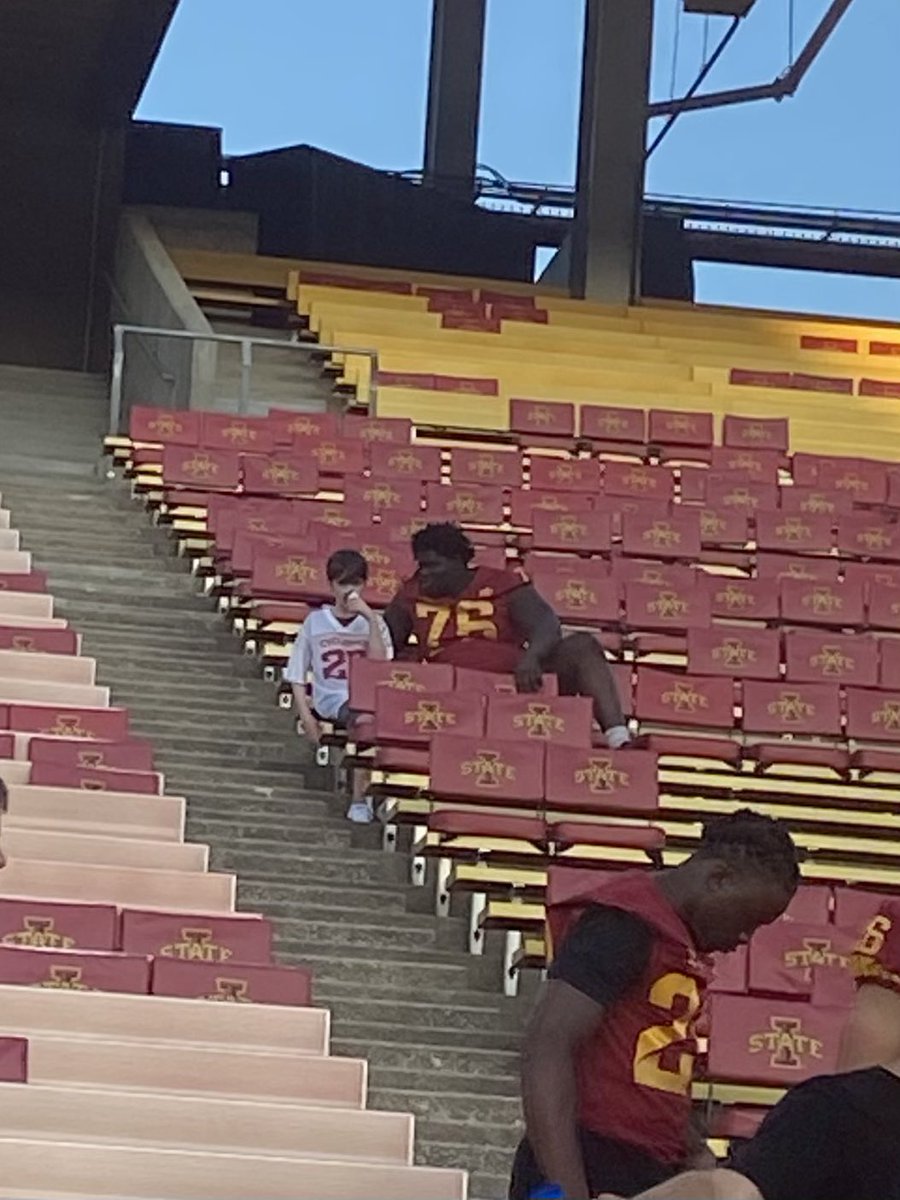 MrsCosperDMPS's tweet photo. ISU victory day part 4 https://t.co/a8wkcI2Pwq