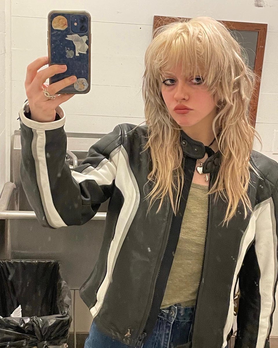 olivia o. tweet media