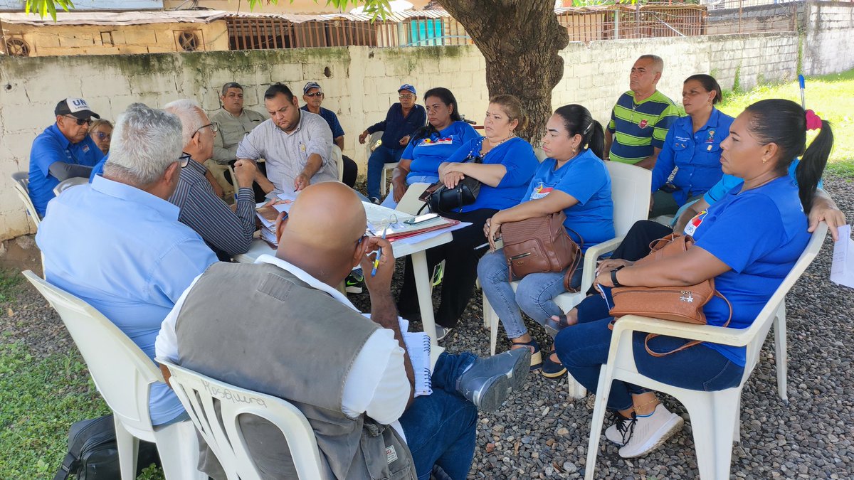 #30deAgosto Desde Un Nuevo Tiempo Lagunillas estamos listos para  rescatar nuestra hermosa #Venezuela 🇻🇪 afinando motores.
Reunión de Comité Ejecutivo Municipal 
<a href="/partidoUNT/">Un Nuevo Tiempo</a>
<a href="/PartidoUNTZuIia/">Un Nuevo Tiempo Zulia</a> 🇻🇪