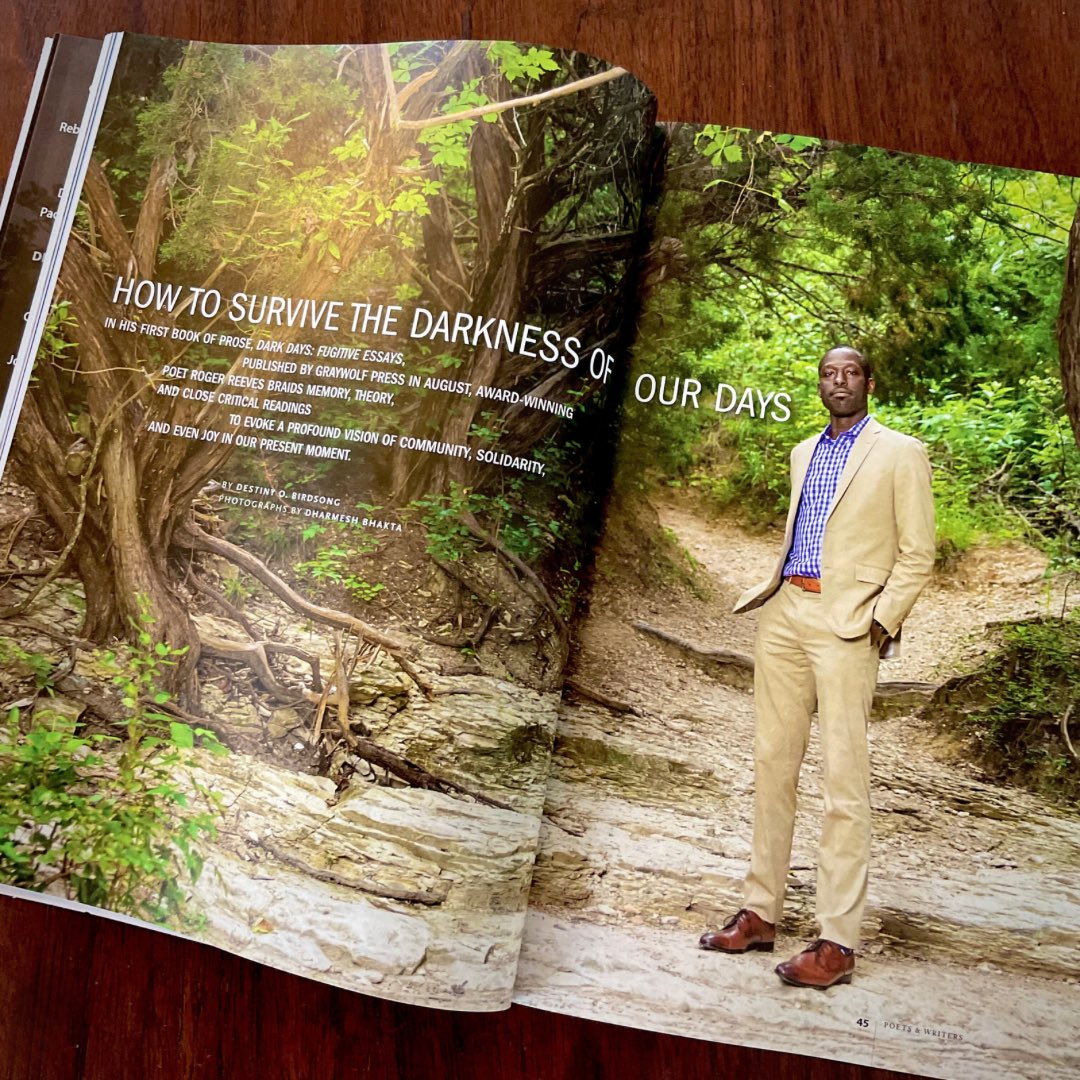 MichenerCenter's tweet image. The newest issue of @poetswritersinc has arrived with MCW alumni &amp;amp; faculty member Roger Reeves on the cover! Plus, an interview by @bird_songoftheyear with Reeves on his just-out book of #prose, DARK DAYS: FUGITIVE ESSAYS. Head to the link in our bio for the full issue!