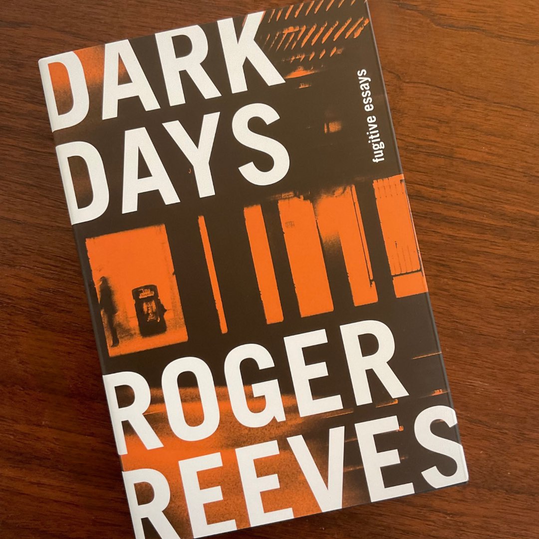 MichenerCenter's tweet image. The newest issue of @poetswritersinc has arrived with MCW alumni &amp;amp; faculty member Roger Reeves on the cover! Plus, an interview by @bird_songoftheyear with Reeves on his just-out book of #prose, DARK DAYS: FUGITIVE ESSAYS. Head to the link in our bio for the full issue!