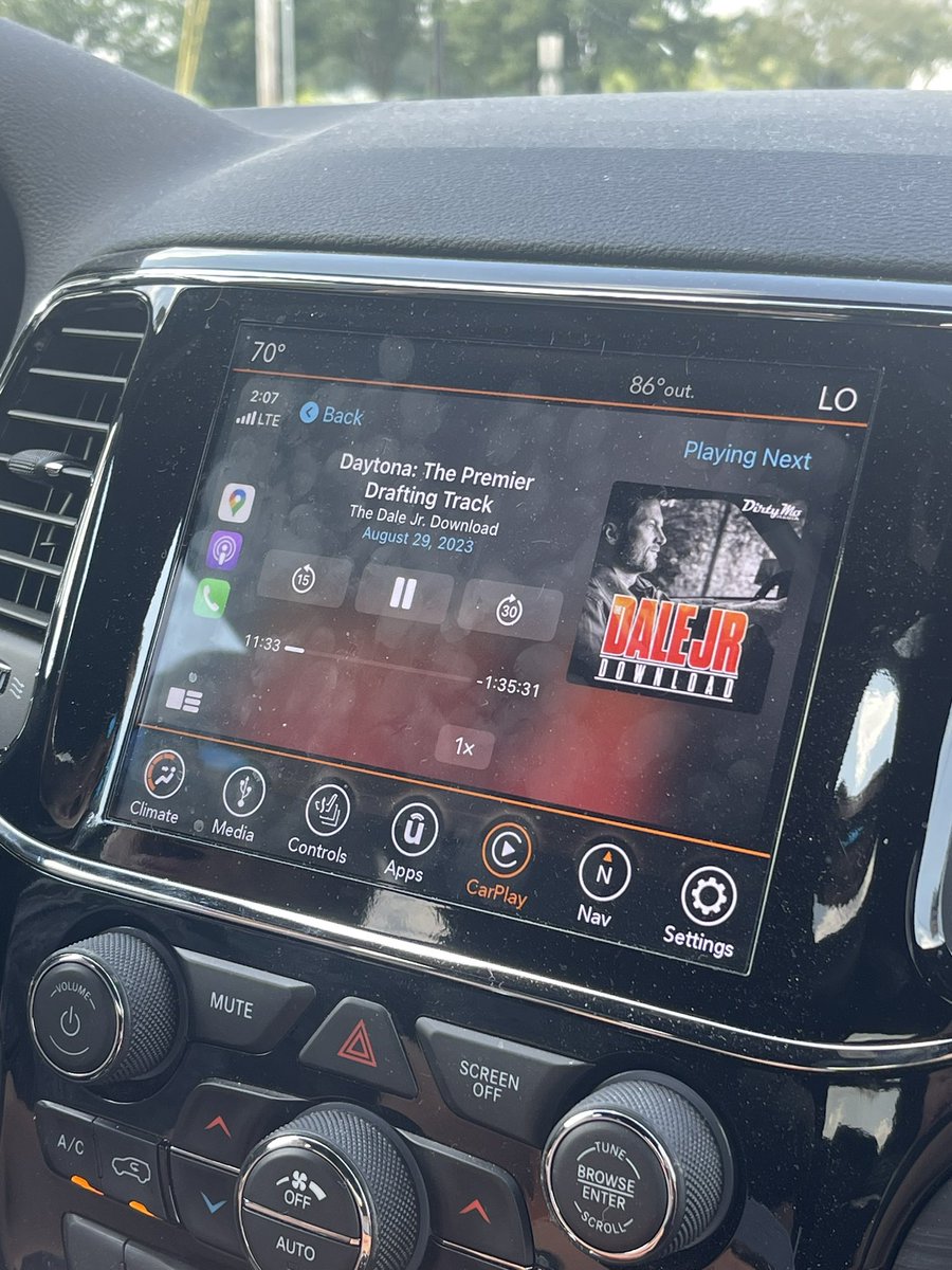 Round trip with <a href="/zman_pr/">zack morgan</a> and I agree with his podcast selection. <a href="/DirtyMoMedia/">Dirty Mo Media</a>