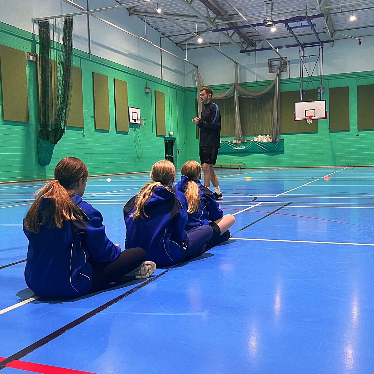 TaptonSchool1's tweet photo. A great start to summer school! Z band were in their uniform with their pencil cases ready to learn! https://t.co/trIEciRJ6X