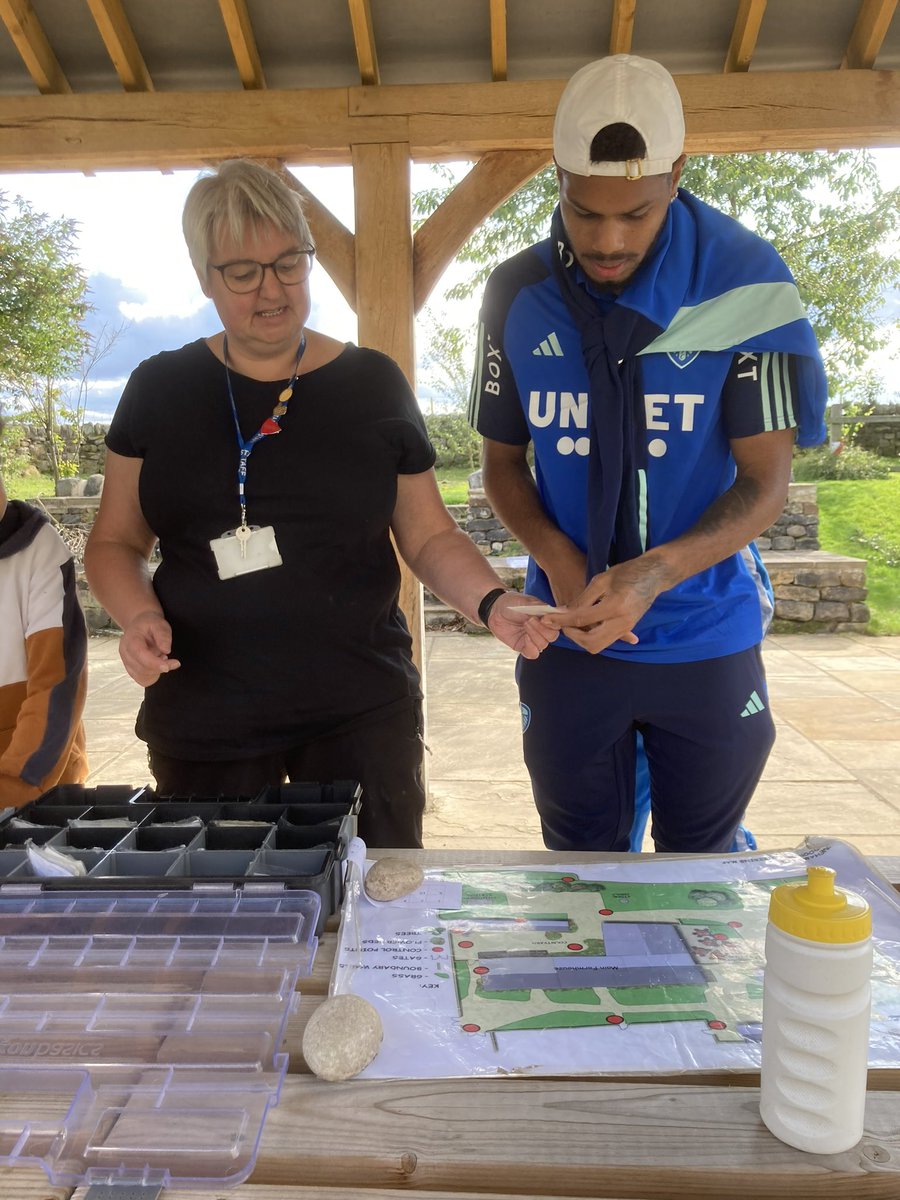 Grimes Dyke Primary School tweet media