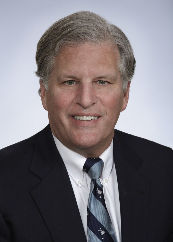 FortemTech's tweet photo. #ICYMI Tom Thebes has officially been named as the Chief Financial Officer of Fortem Technologies. His visionary financial leadership is set to steer us toward even greater accomplishments. https://t.co/2UgE37DTtp
#FortemStrong #TeamFortem #FortemLeadership #CFO https://t.co/WCSd8GIzbL