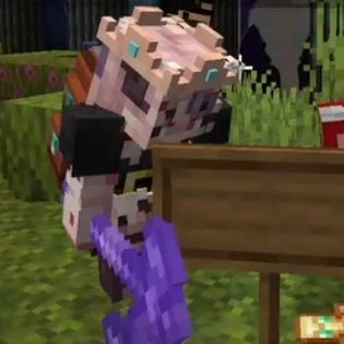 aboioioi_'s tweet photo. #Cellbit: "Desculpa se não tava aqui pra te proteger *bate no roier* TIENES QUE PROTEGER LA PENDEJO"

*descem pro furry club*

#IronMouse: "Agora eu que vou te proteger" #QSMP https://t.co/Pje5BDoHq1