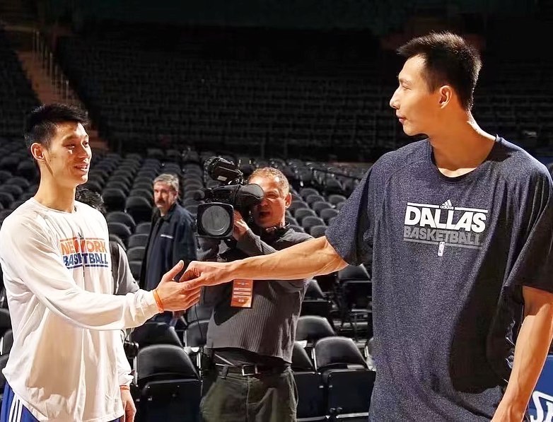 The utmost respect to you Yi JianLian for an amazing career. The way you played the game, the way you battled back from adversity, and the way you handled the weight of global pressure. Congrats on your retirement! Thanks for paving the way for Asian hoopers like me to believe