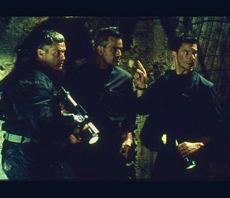 MarshallRTeague's tweet image. GOOD question @ChrisTheBrain74
I would LOVE to team up w @MichaelWorth again #OnScreen
#FistsOfIron
#USSealsII
#Action NEVER hurts much 😏
🤜🤛💥..🎬