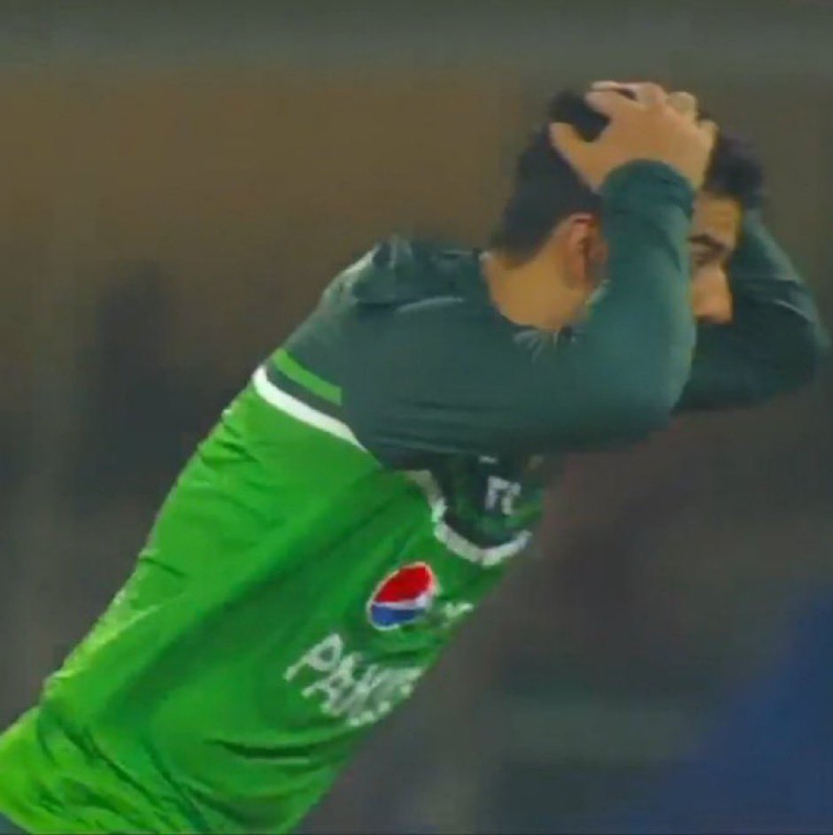 Shadab Khan tweet media
