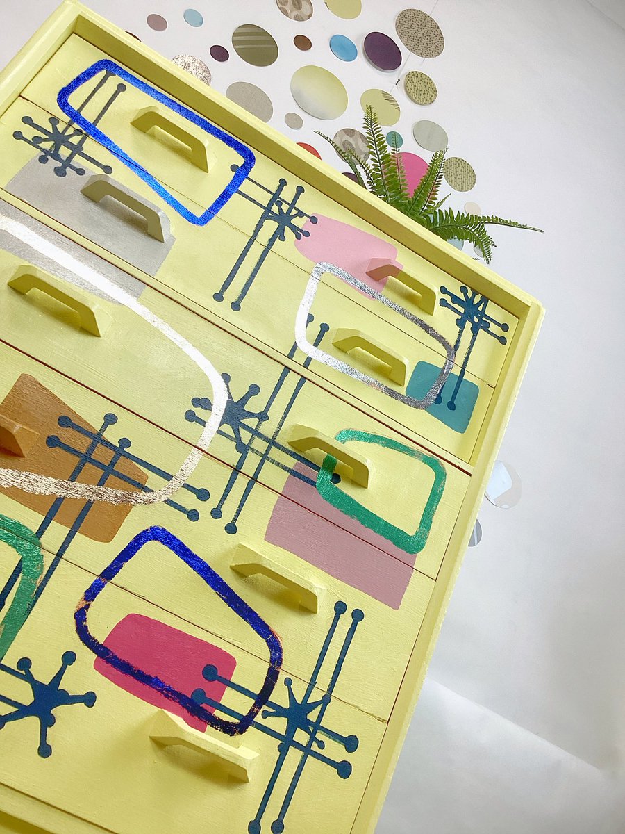 paintkitchenwo1's tweet photo. Latest work - 1953 ‘Brandon’ chest by E. Gomme (G-plan) of High Wycombe upcycled by Paint Kitchen and for sale via my Etsy shop https://t.co/zuQ7lo4YD1