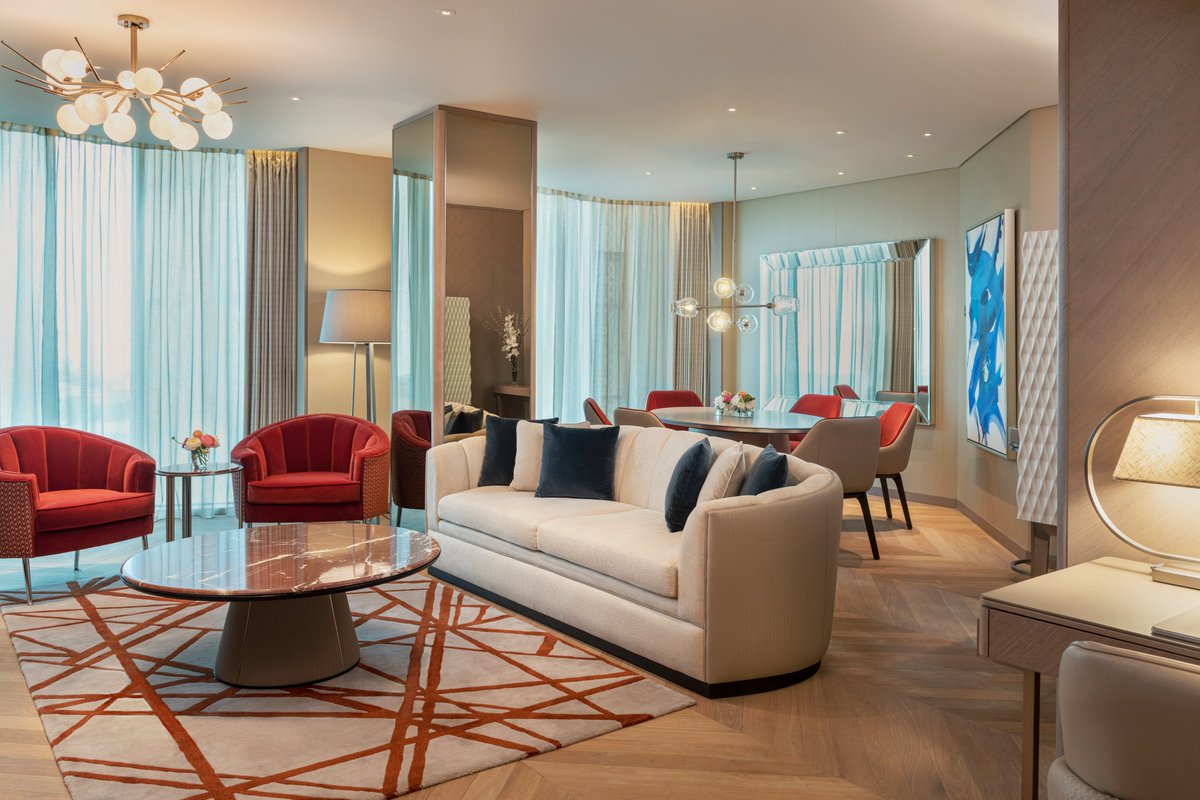 StRegisKuwait tweet media