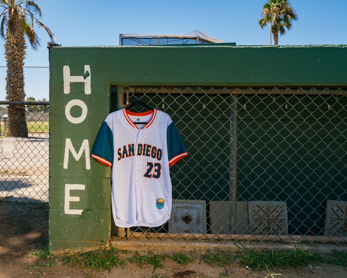 SanDiegoLoyal's tweet photo. ๐น๐ฃ๐๐๐๐๐๐ ๐ฅ๐๐ ๐๐๐๐ฅ.
1๏ธโฃ0๏ธโฃ0๏ธโฃ limited edition #SDLoyal baseball jerseys will be available to purchase at this Sundayโs match.
#StayLoyal ๐ข๐ https://t.co/hw2xxeKmwp