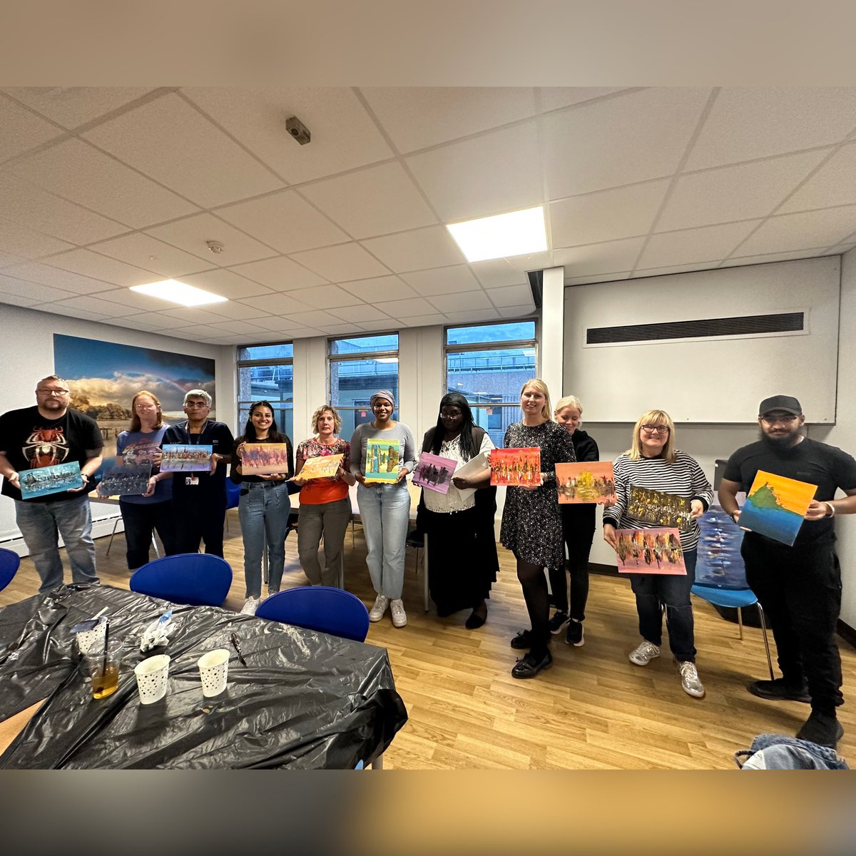 Our abstract artists in this months workshop @sathnhs led by <a href="/PamelaAmeliaK/">Pamela A.K S 💙</a> 

Sone great pieces created. 

Sponsored by @sathcharity 

#freeworkshop #abstractart #wellbeing #painting