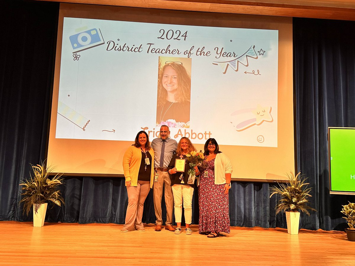 So proud to announce our <a href="/CharihoRegional/">Chariho Regional💚</a> 2024 District Teacher of the Year Tricia Abbott <a href="/hvkindergarten/">Mrs. Tricia Abbott</a> . Tricia is an amazing educator, a 27 year veteran with 22 years in Chariho. Our Ss and community simply adore her. @MrG_HVES <a href="/Michael_Comella/">Michael Comella Ed.D</a> <a href="/RIDeptEd/">Rhode Island Department of Education (RIDE)</a>