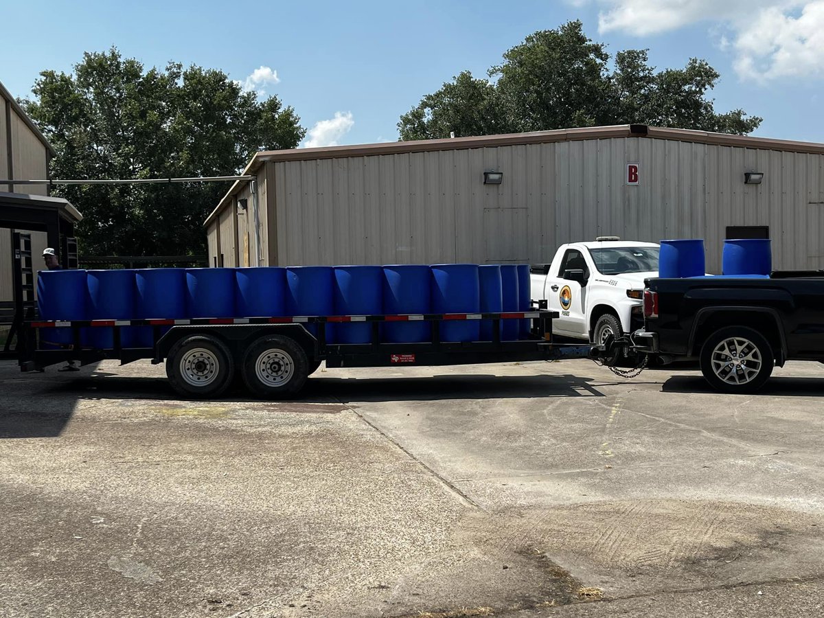 Thank you La Marque Parks &amp; Rec for inviting <a href="/ValeroEnergy/">Valero</a> Texas City to help source these future works of art from Evergreen North America Industrial Services. We are excited to see these barrels turned pieces of art, throughout the community!