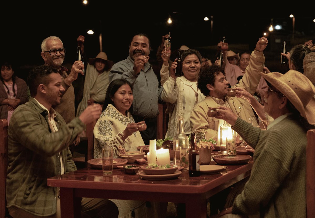 info7mty's tweet photo. Hoy se estrena 'La gran seducción', la película de Netflix que marca el regreso de Yalitza Aparicio.
https://t.co/LueuwOsfdy
#INFO7 #INFO7Espectaculos #Netflix #Lagranseducción #YalitzaAparicio https://t.co/ucYisya2r5