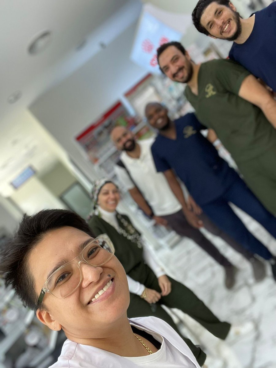 Ahmed_Redaaaaa's tweet photo. عيد ميلادي السنة دي برعاية الأمم المتحدة🇲🇦🇺🇬🇵🇭🇪🇬 بس جميل علشان الأحمدي ف وسطنا @Ahmady848 https://t.co/nOQsDD6FG1