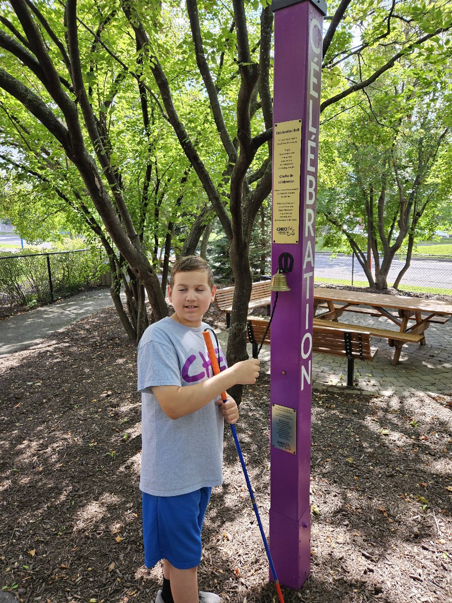 StartWithHills's tweet photo. Congratulations Ollie! You battled so hard. Harder than me. I read your blog post  &amp; was TOTALLY shocked &amp; very happy to see you ringing the #CelebrationBell @CHEO. Okay, I was crying. It’s just so nice! #StartWithHillary &amp; I tried to put Braille on there for you. I will. https://t.co/1T9ItvVR3v