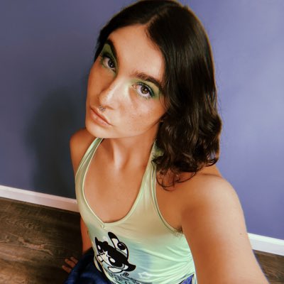 i’m back 🙃 #NewProfilePic