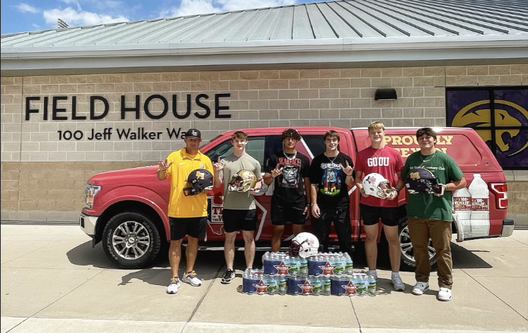 Coach Walker and his Liberty Hill team are ready for Friday night's game against Hutto!

<a href="/LH_Panthers_FB/">Liberty Hill Football</a>
<a href="/OzarkaSpringWtr/">Ozarka Spring Water</a>

#dctf #txhsfb #ozarka