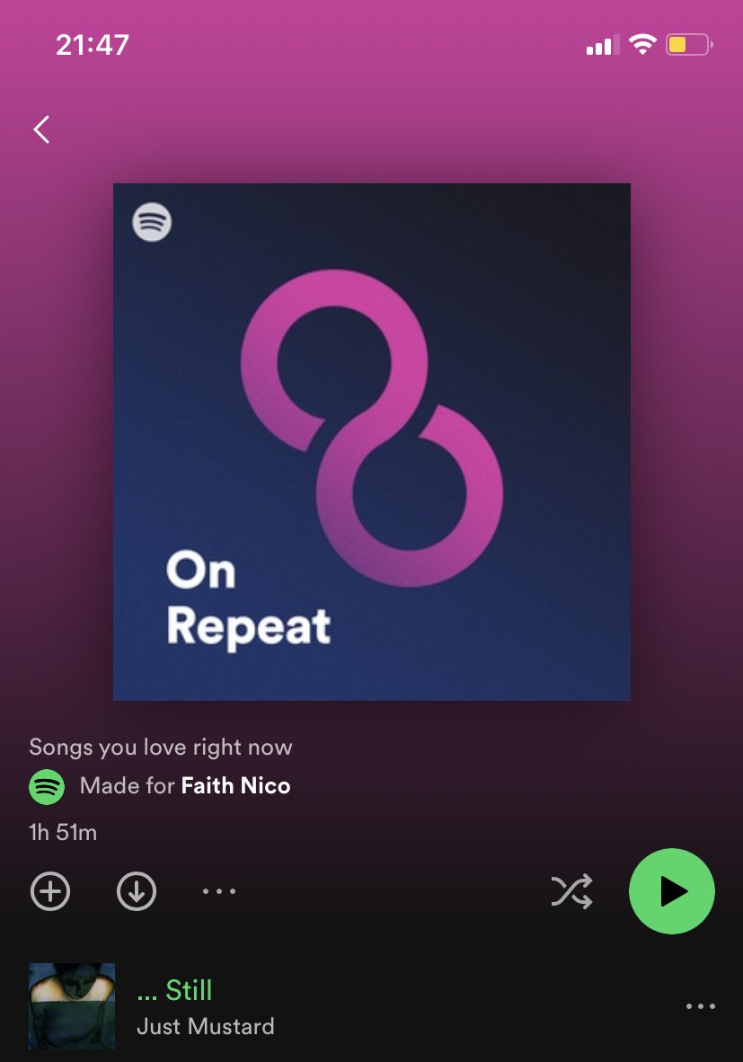 cruelsisterr's tweet photo. Me vs my number one song on repeat!!! https://t.co/DIPpCgyJ1b