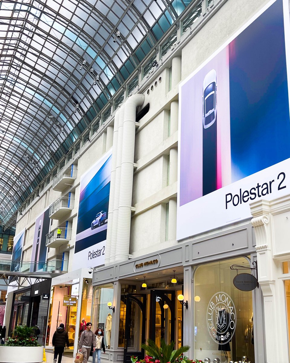 mediaresources's tweet image. Our 13oz flexface brought these #Valentino and #Polestar advertisements to life, courtesy of @BrandedCities and Astral!

 In the heart of the bustling Eaton Centre, prints do more than just decorate; they create an immersive experience and capture attention.🤩
#largeformatprint