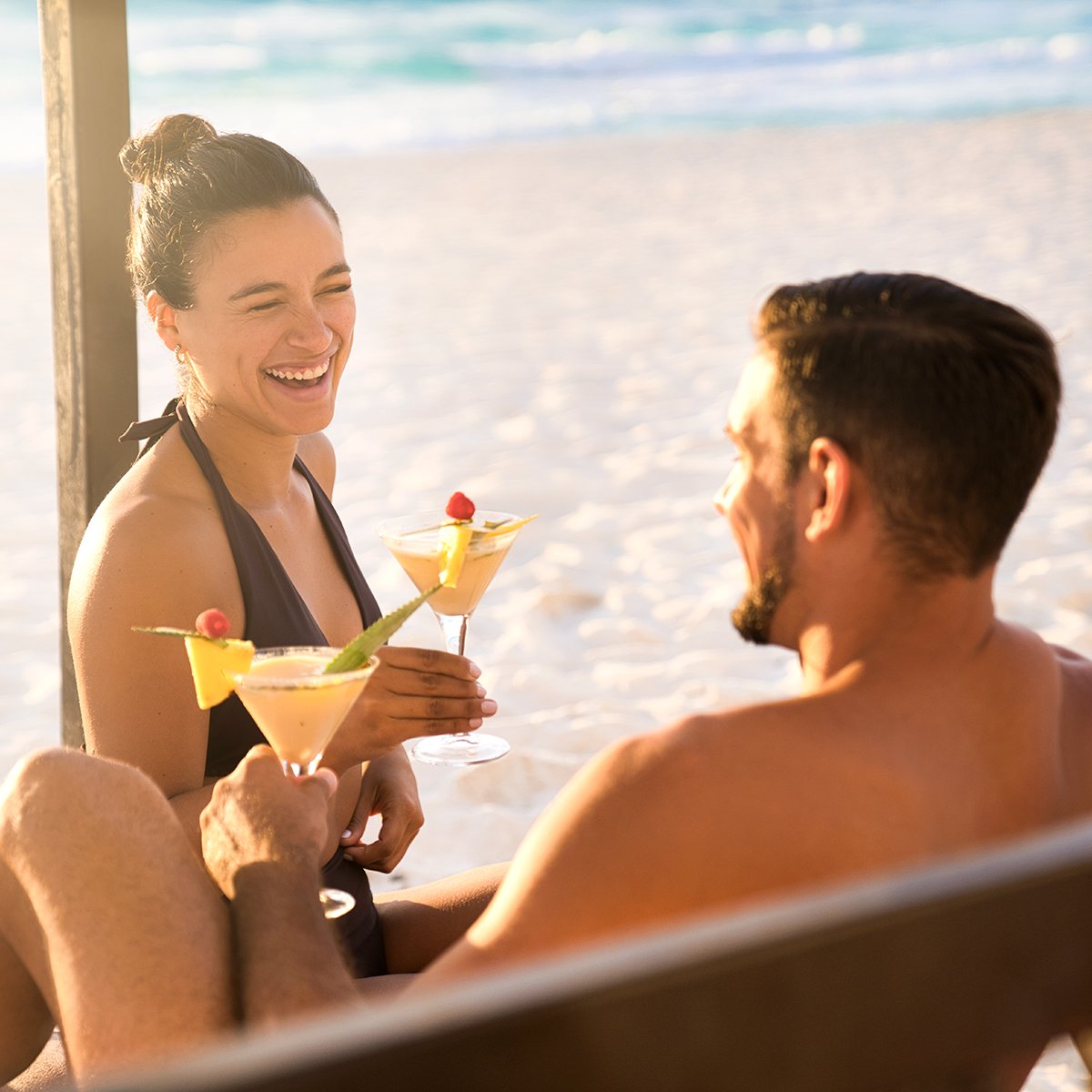 Vive unas vacaciones inolvidables en The Villas Cancún by #GrandParkRoyal, donde podrás disfrutar del mar Caribe con todo el lujo que nuestro resort te ofrece. 📷 📷 Descubre nuestras exclusivas amenidades y todo lo que necesitas para una experiencia sin igual en Cancún.