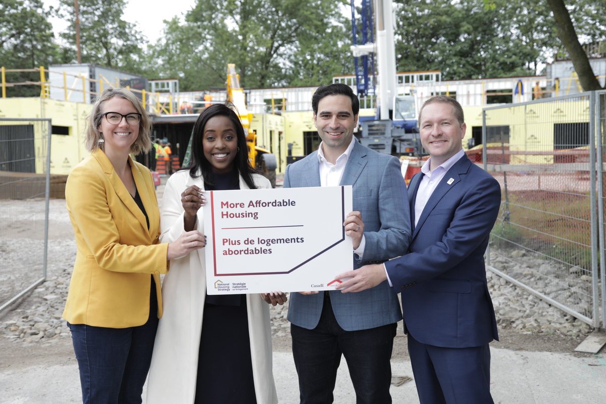 City of London tweet media