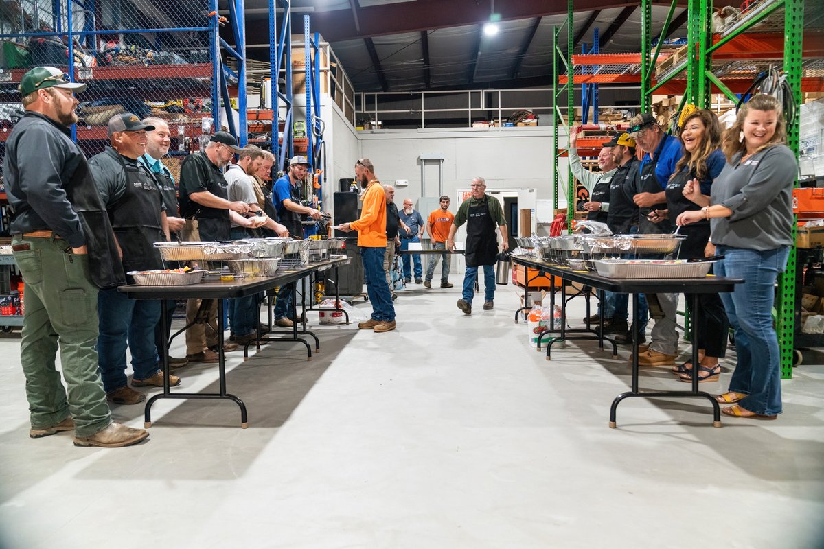 JDavisConst's tweet image. Our leadership team served breakfast, took people to their seats, carried food, and became the last to be served. 

Traditional leaders seek a rank, but servant leaders share power and control to drive success.

#servant #leadership #jdavis #construction #industrial #grading