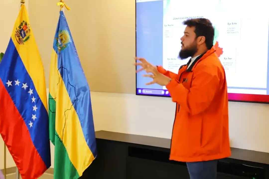 Ernesto Luna G. tweet media