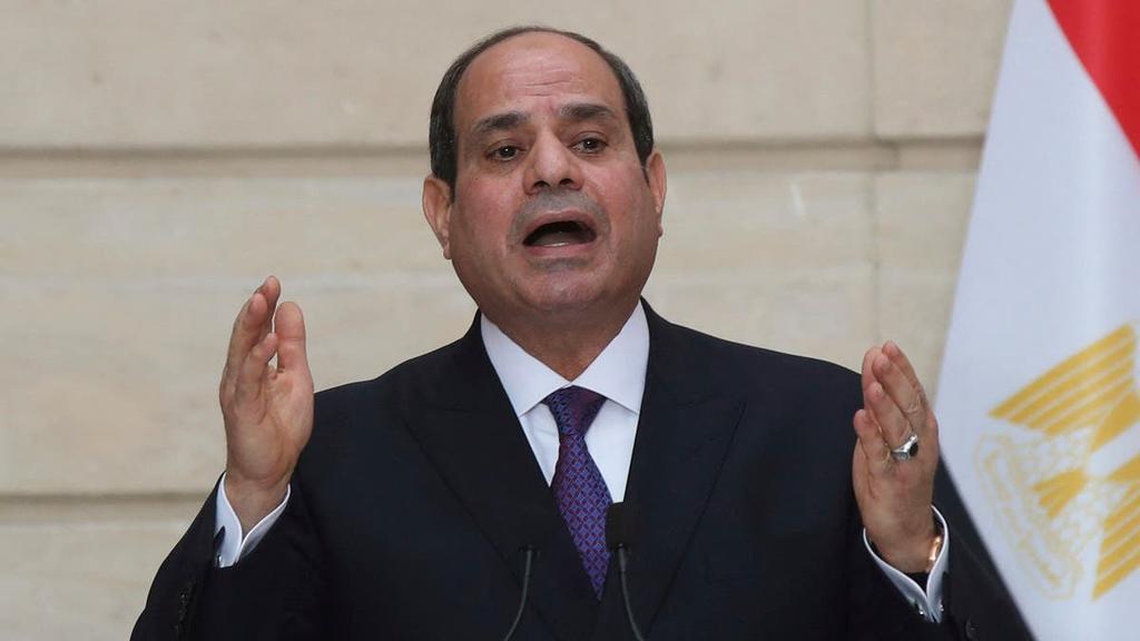 ايوه بهرب مخدرات بطيارات وكل عيل من عيالي عنده طيارة واحفادي بيروحوا المدرسة بطيارة وانتصار عندها طيارة وبنشتري الخضار بطيارة وبخش الحمام بطيارة وبنام بالليل فى طيارة واللي هايقرب من الطيارة هاشيله من على وش الارض واللي حصل في زامبيا مش هاتشفوه حتى فى منامكم #اتخرست_ليه_ياسيسي