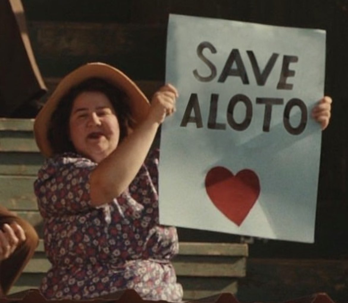 fxmmest's tweet photo. SOMEBODY PLEASE #saveALOTO #ALeagueOfTheirOwn https://t.co/z8DU65L9B6