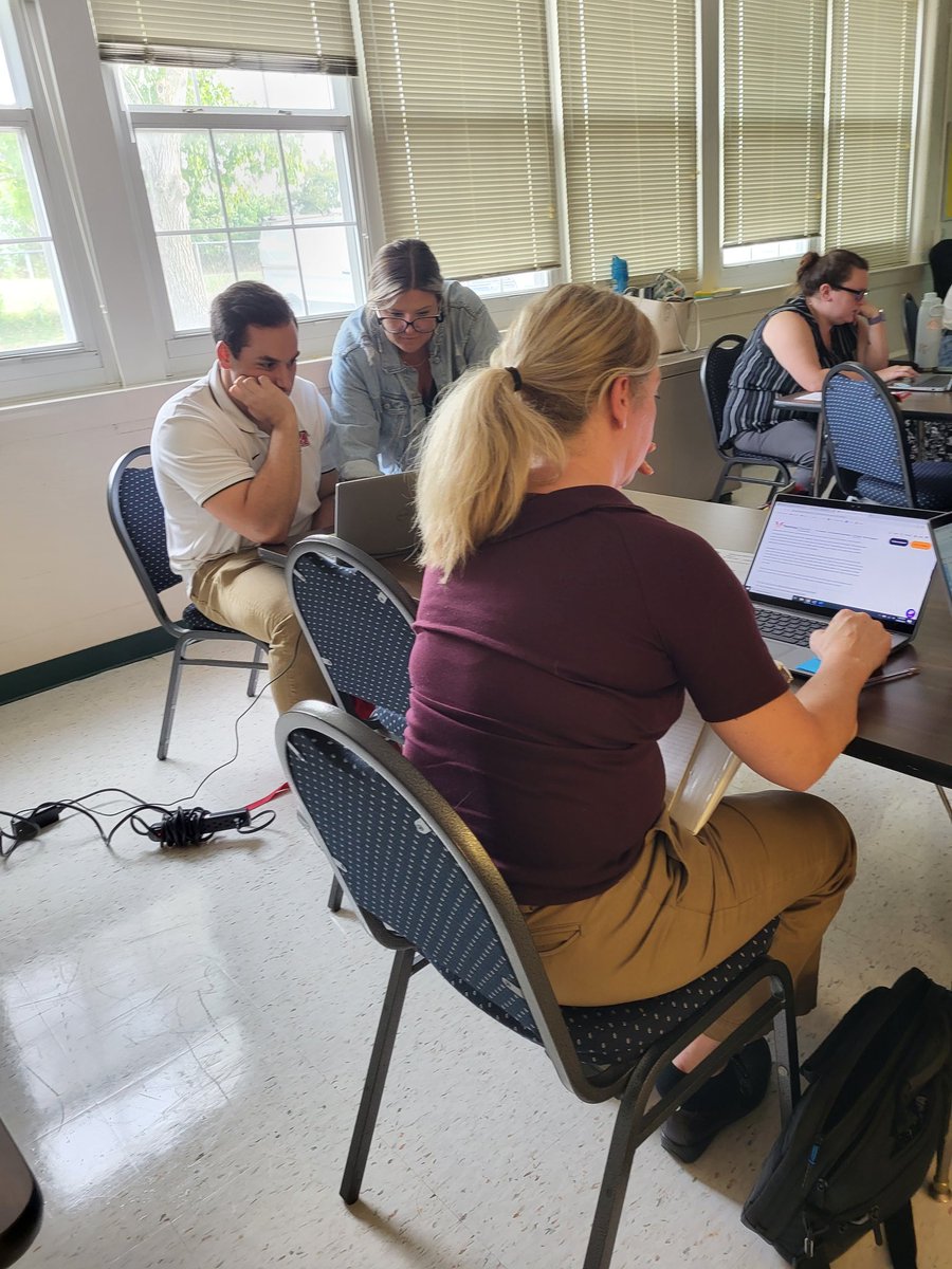 Stacey Sisler tweet media