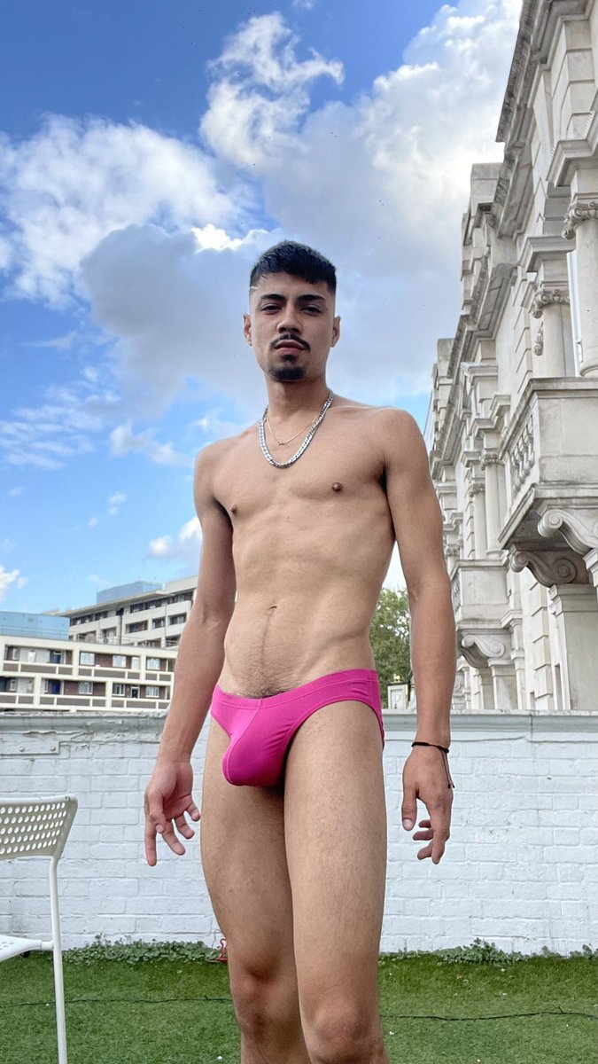 Erick hung (@erickhungxxx) on Twitter photo  Erick hung (@erickhungxxx) on Twitter photo