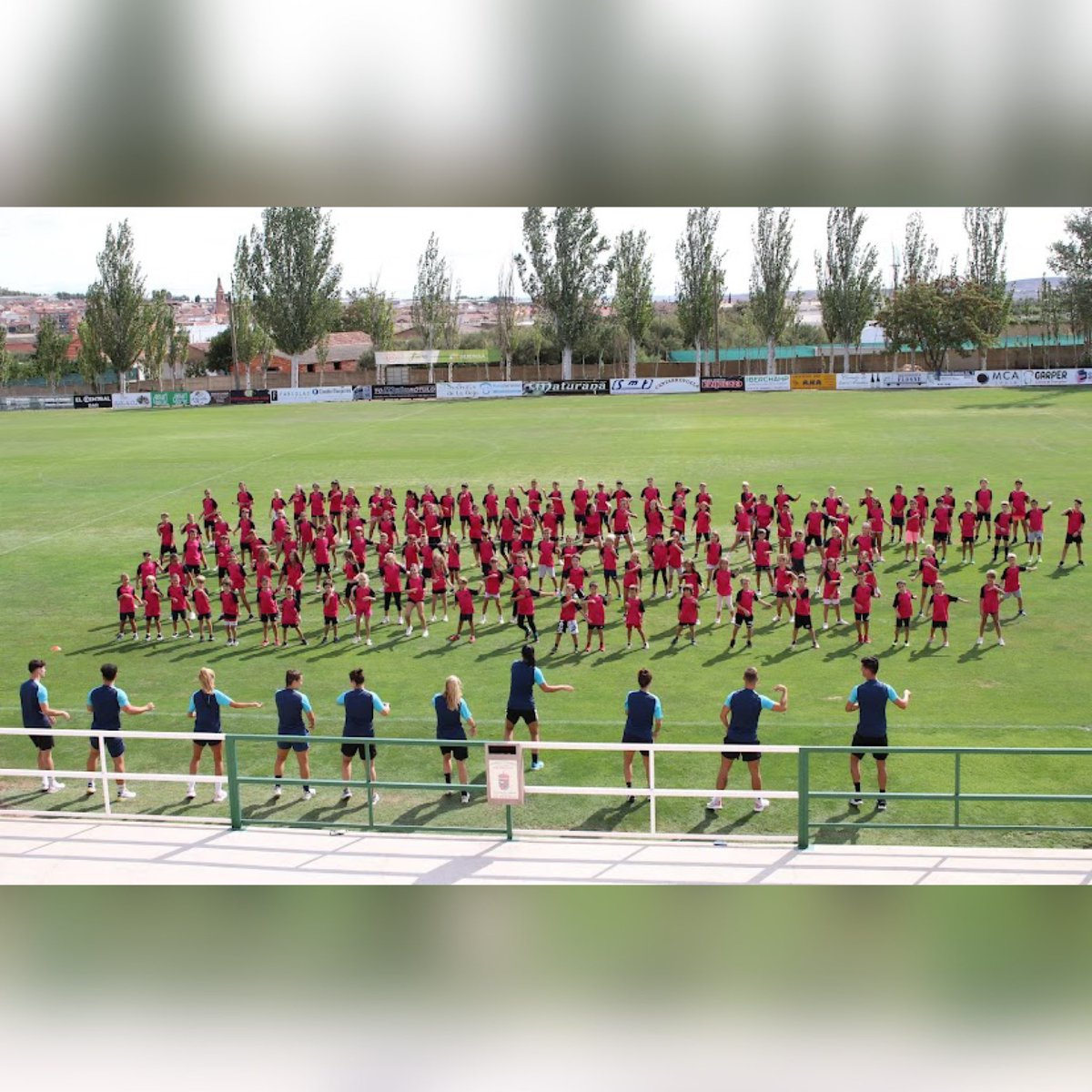 CampusPrade's tweet photo. 🤍Toca despedir este maravilloso campus, llega final de agosto y llega el fin del campus 2023.
Una vez más gracias a todos los que han hecho que esto salga tan bien, sobre a ellos, los niños por el comportamiento y los valores que han aprendido.
….. https://t.co/3w8HCmBqav
