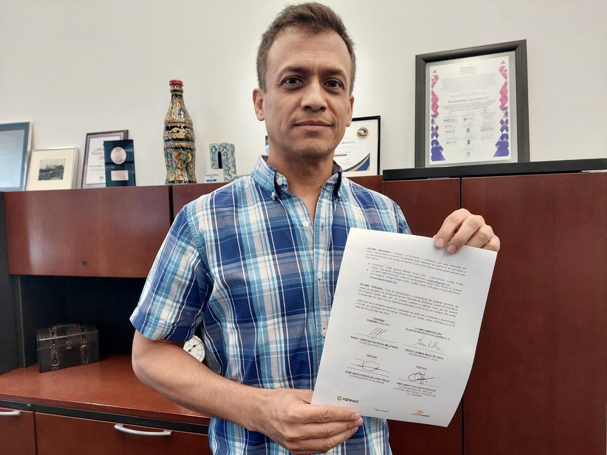 👏🏻 Renovamos convenio con nuestros aliados de Plan Estratégico de Juárez para continuar replicando el monitor Karewa en su municipio. 

Gracias por confiar en nosotros un año más 🙌🏻🤝🏻

#karewa #Anticorrupción #yomeinformo #monitorkarewa