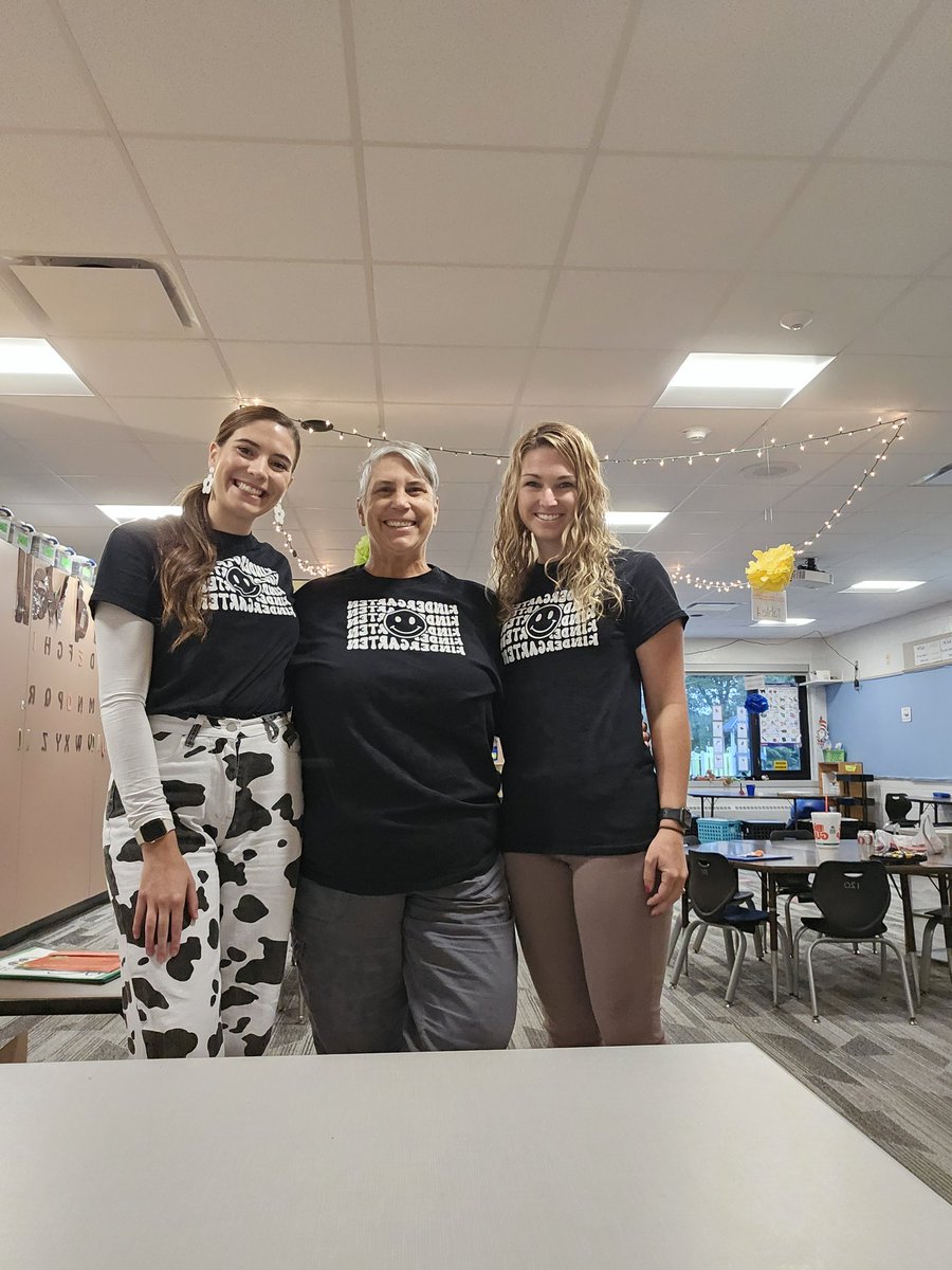 New year, new amazing team mate!!! So excited to begin this year #GOWO  <a href="/WOVandenBerg/">Morgan VandenBerg</a> <a href="/WOPublicSchools/">West Ottawa Public Schools</a> <a href="/WOPineCreek/">Pine Creek School</a>