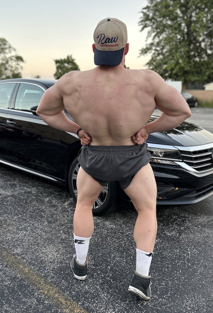 Jeromy Bryk- Strength and Physique Coach tweet media