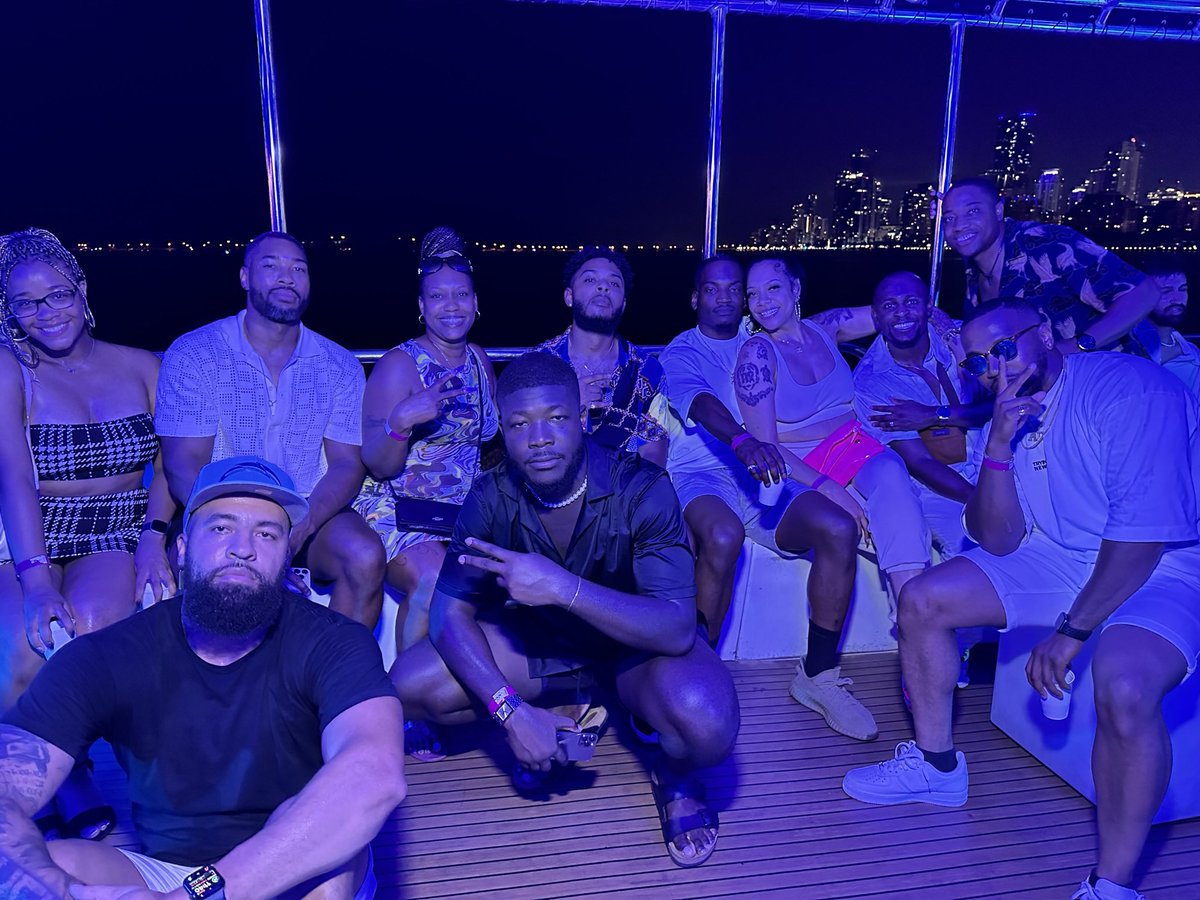 Aaron__Elite's tweet photo. Great Leo season, as always. https://t.co/VhVfVKBUBX
